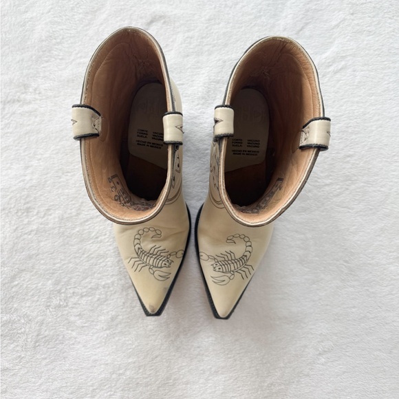 Heritage scorpion boots - Picture 4 of 9